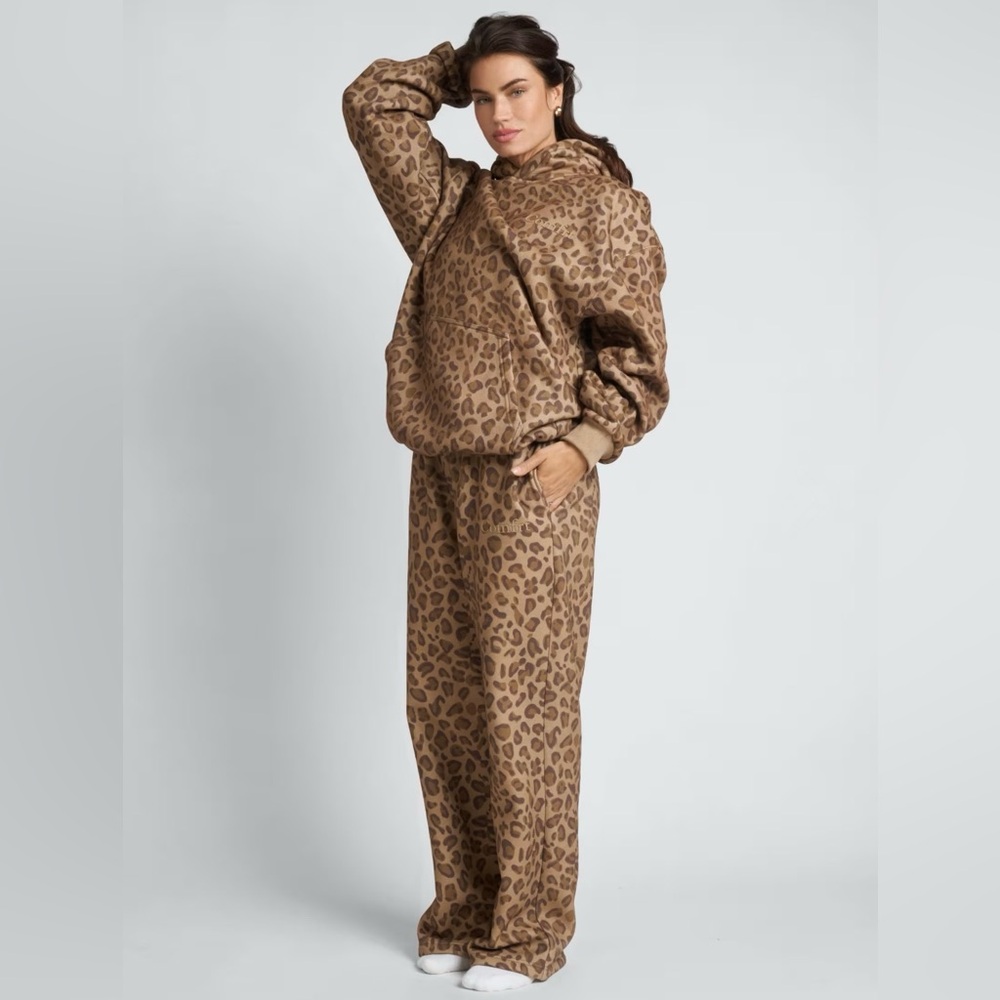 Comfrt Leopard Print Hoodie and Pants Set. Brand new, in packaging!